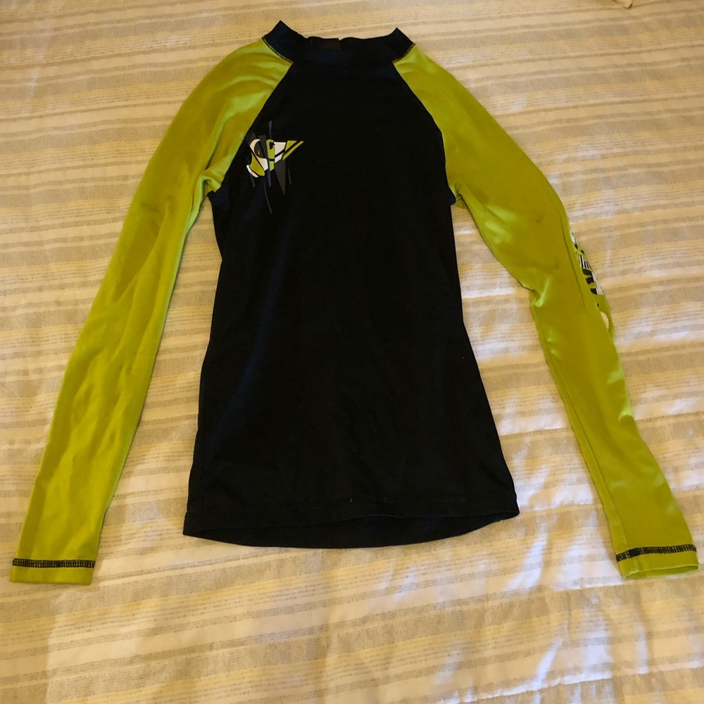 ‼️BOGO‼️Quiksilver rash guard